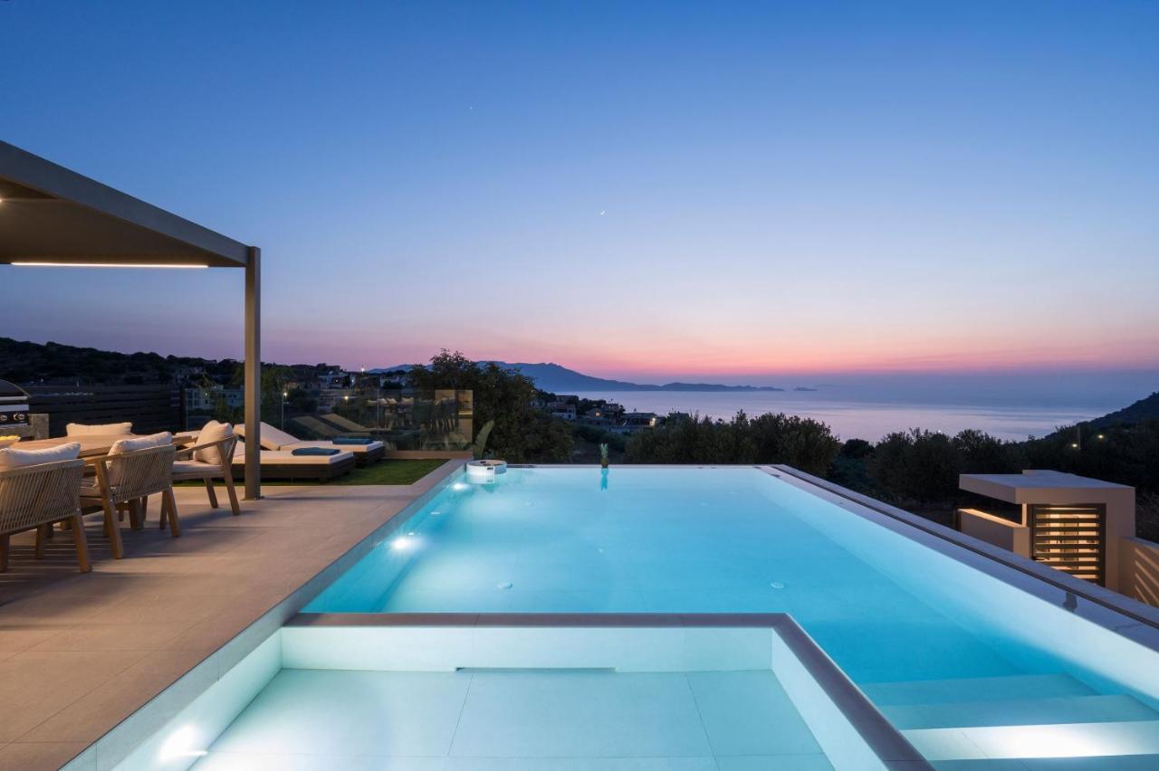 Villa Ekphrasis With Sea View And Jacuzzi Ravdhoúkha Екстериор снимка