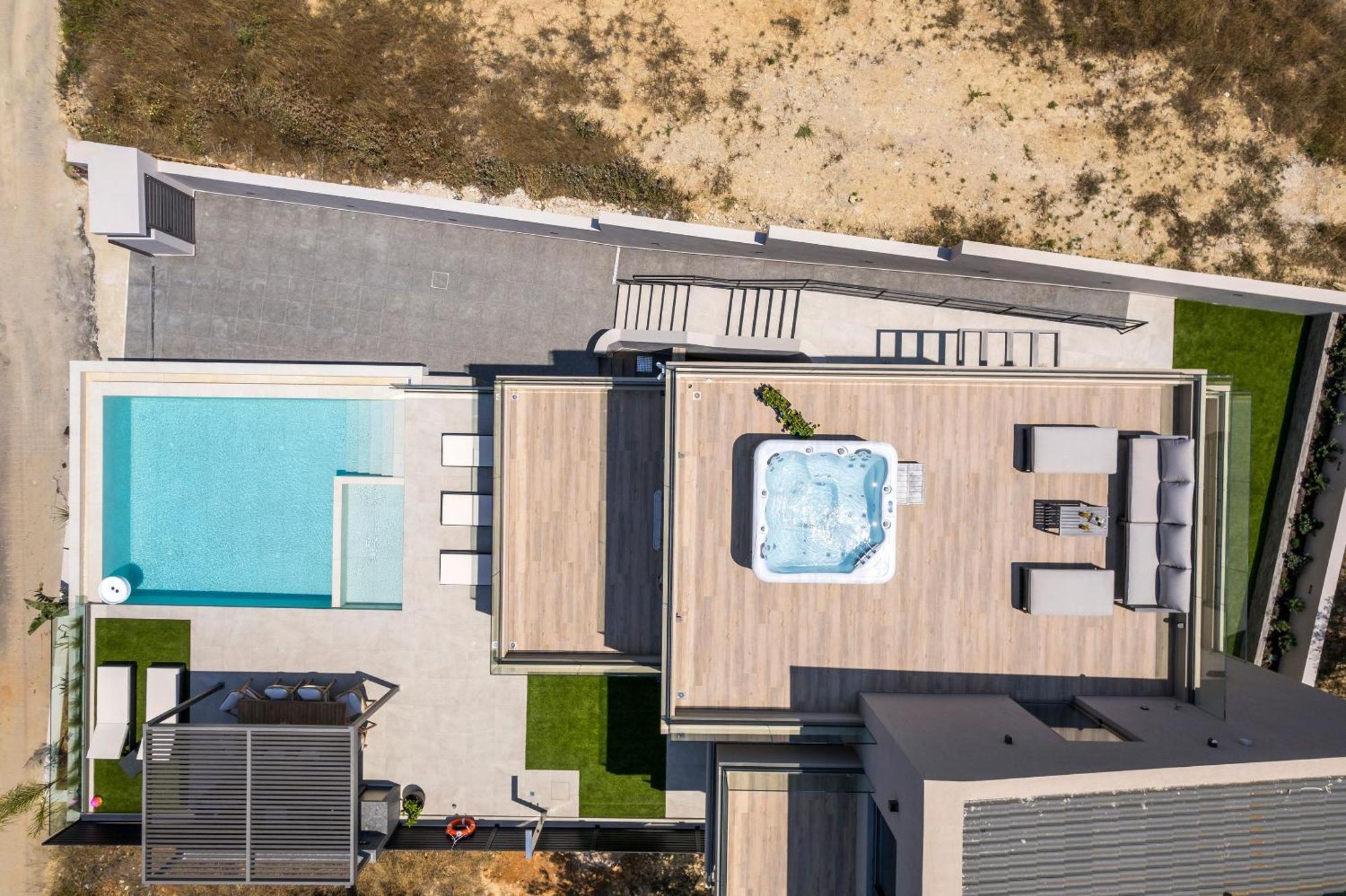 Villa Ekphrasis With Sea View And Jacuzzi Ravdhoúkha Екстериор снимка